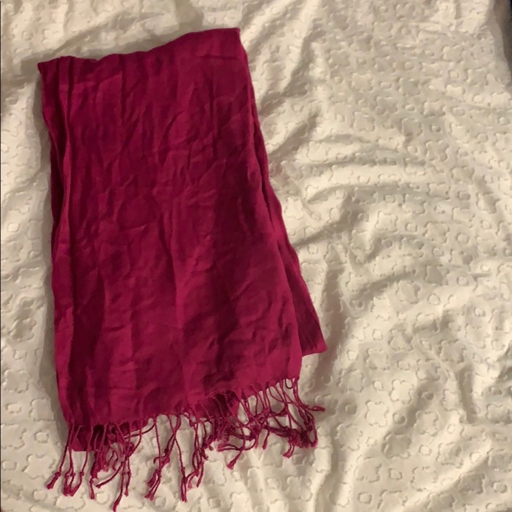 Magenta pashmina scarf